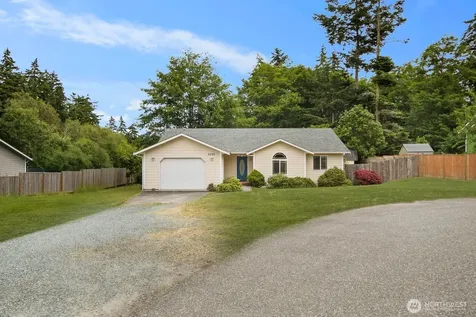 2220 Williams Road Oak Harbor WA 98177
