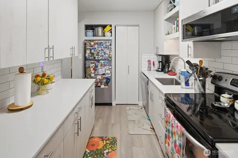 2362 Franklin Avenue E Seattle WA 98102