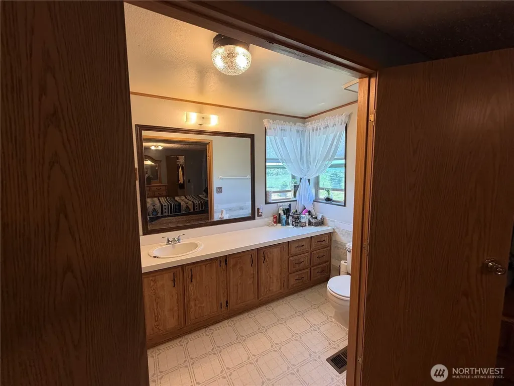 731 Thomas Road Ellensburg WA 98926