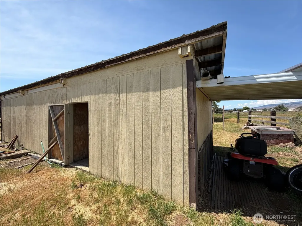 731 Thomas Road Ellensburg WA 98926