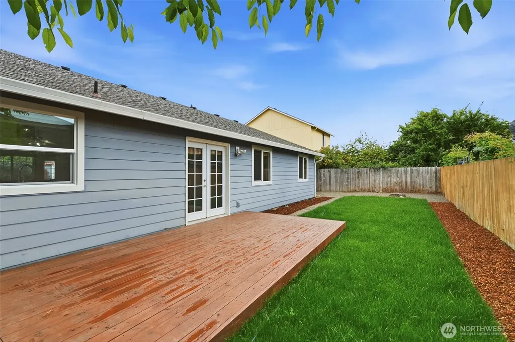 106 Balboa Loop Kelso WA 98626