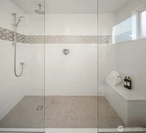 7025 23rd Avenue NW Seattle WA 98117