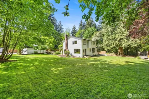 121 W Winesap Road Bothell WA 98012