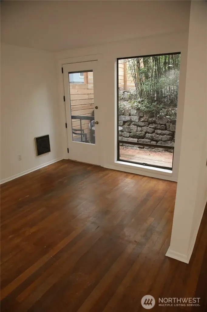 417 Minor Avenue N Seattle WA 98109