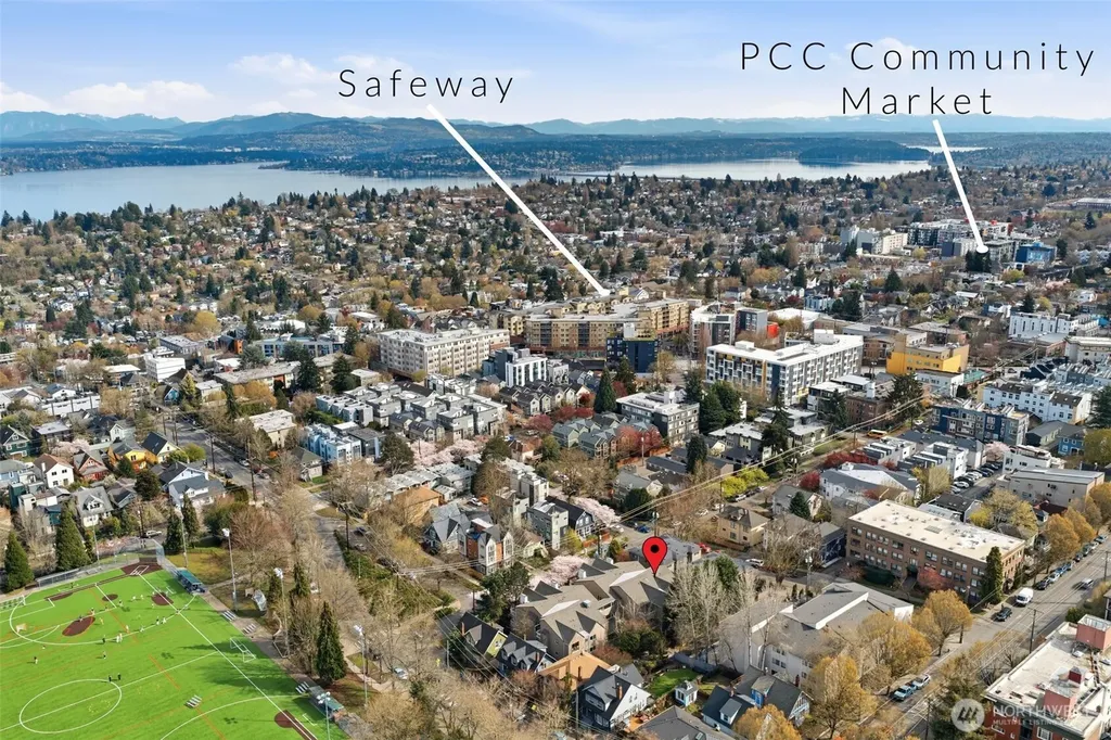 215 20th Avenue E Seattle WA 98112