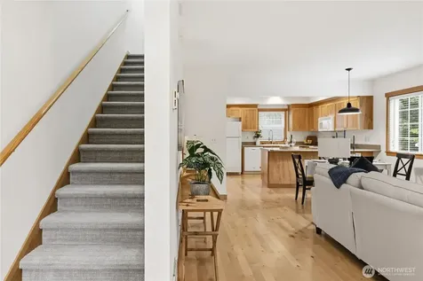 1368 Stonecress Lane NE Bainbridge Island WA 98110