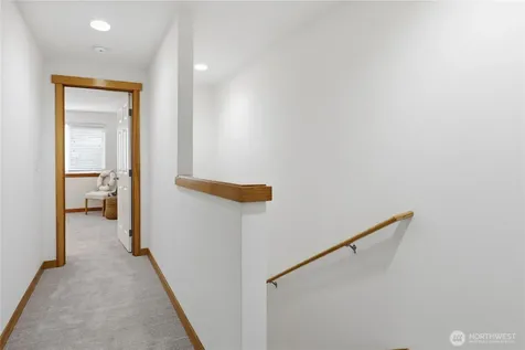 1368 Stonecress Lane NE Bainbridge Island WA 98110