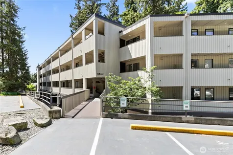 10819 NE 37th Place Bellevue WA 98004