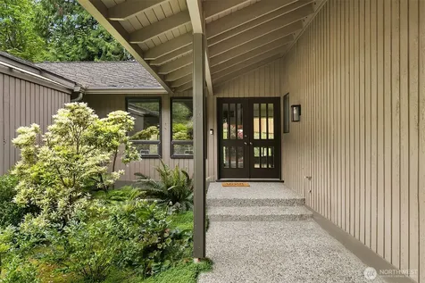910 145th Place NE Bellevue WA 98007