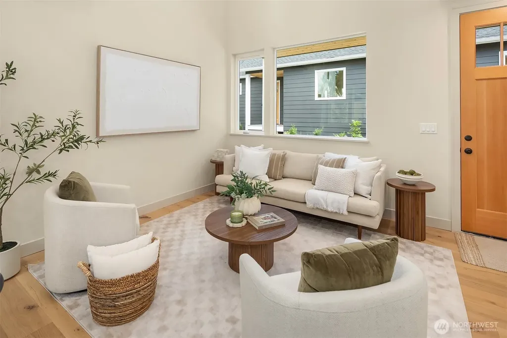 11739 40th Avenue NE Seattle WA 98125