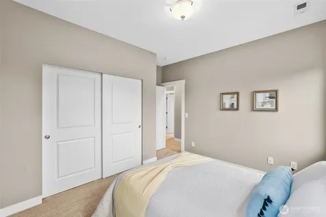 1601 NE Falls Drive Issaquah WA 98029
