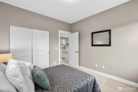 1601 NE Falls Drive Issaquah WA 98029