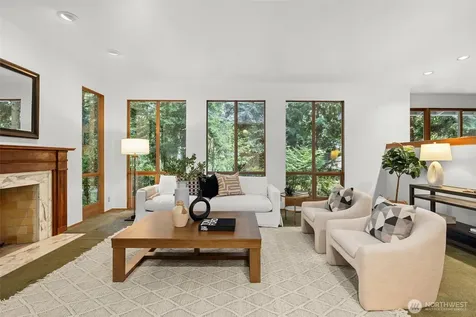 13619 NE 28th Street Bellevue WA 98005