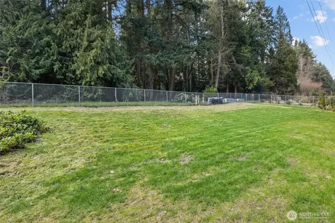 13619 NE 28th Street Bellevue WA 98005