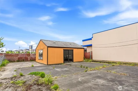 529 Shattuck Avenue S Renton WA 98057