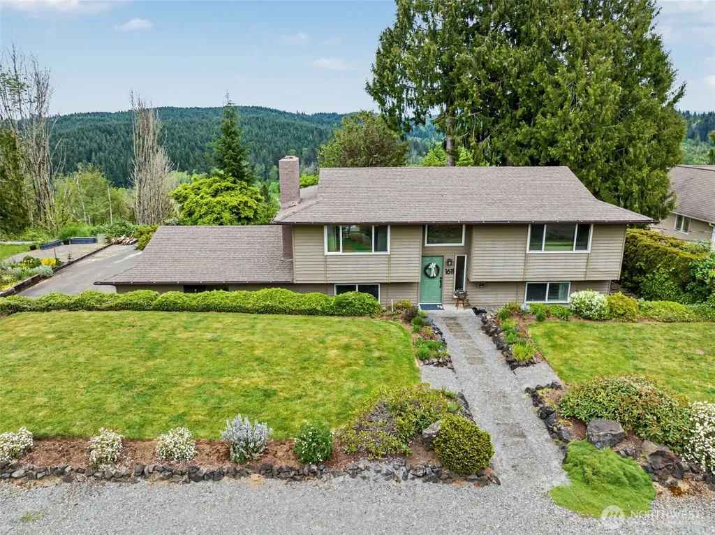 1611 Ham Hill Road Centralia WA 98531