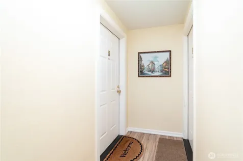 1028 Lakeview Boulevard E Seattle WA 98102