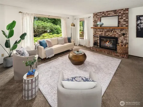 10218 SW Tillicum Lane Vashon WA 98070