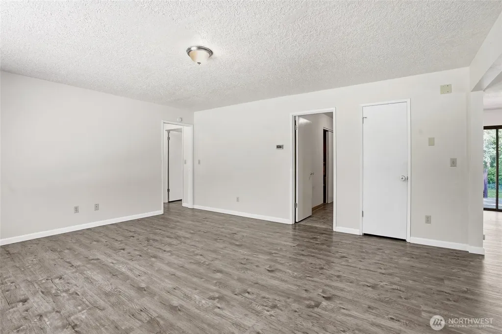 671 Ragland Road Longview WA 98632