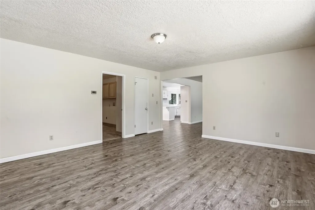 671 Ragland Road Longview WA 98632