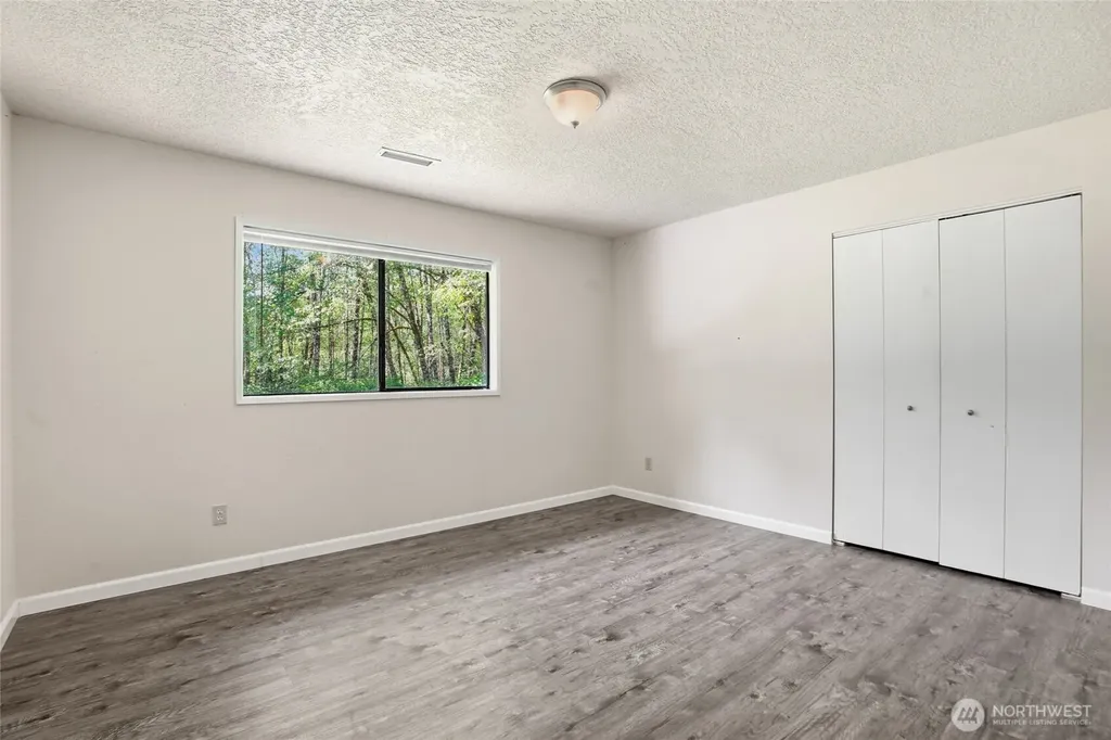 671 Ragland Road Longview WA 98632