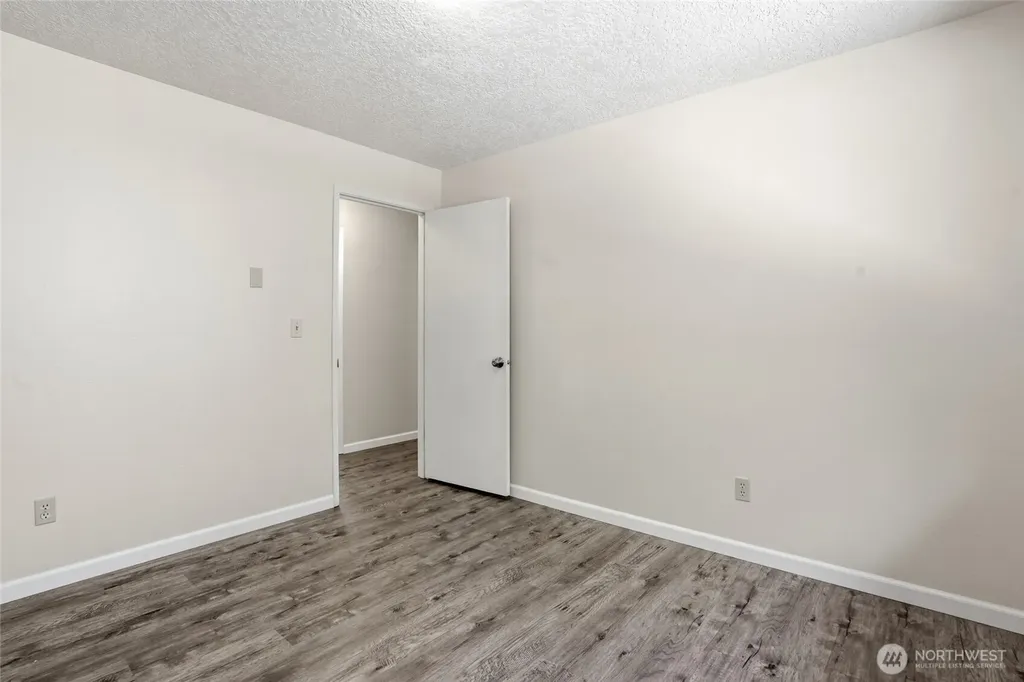 671 Ragland Road Longview WA 98632