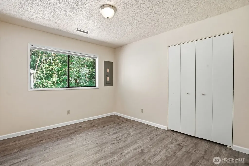 671 Ragland Road Longview WA 98632