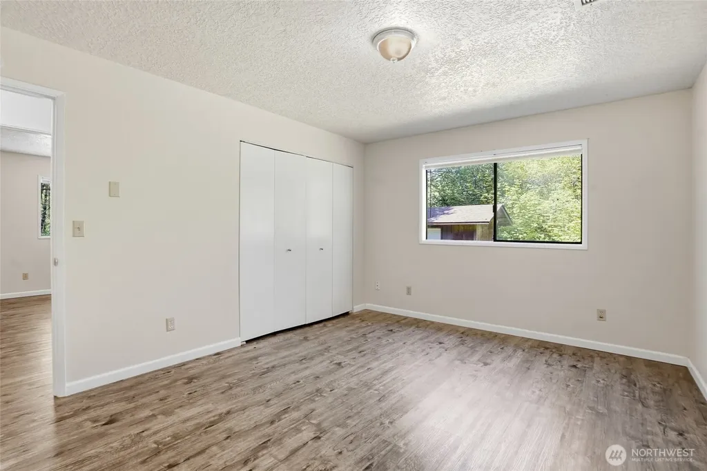 671 Ragland Road Longview WA 98632