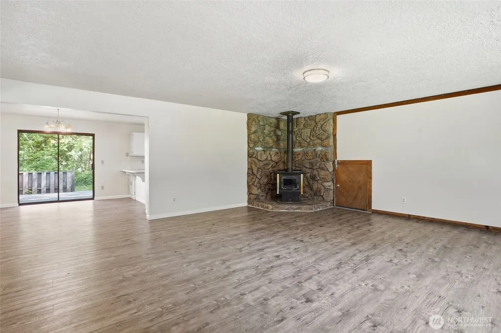 671 Ragland Road Longview WA 98632