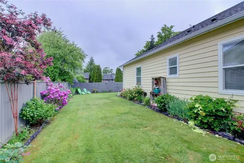 1902 Tundra Loop Mount Vernon WA 98273