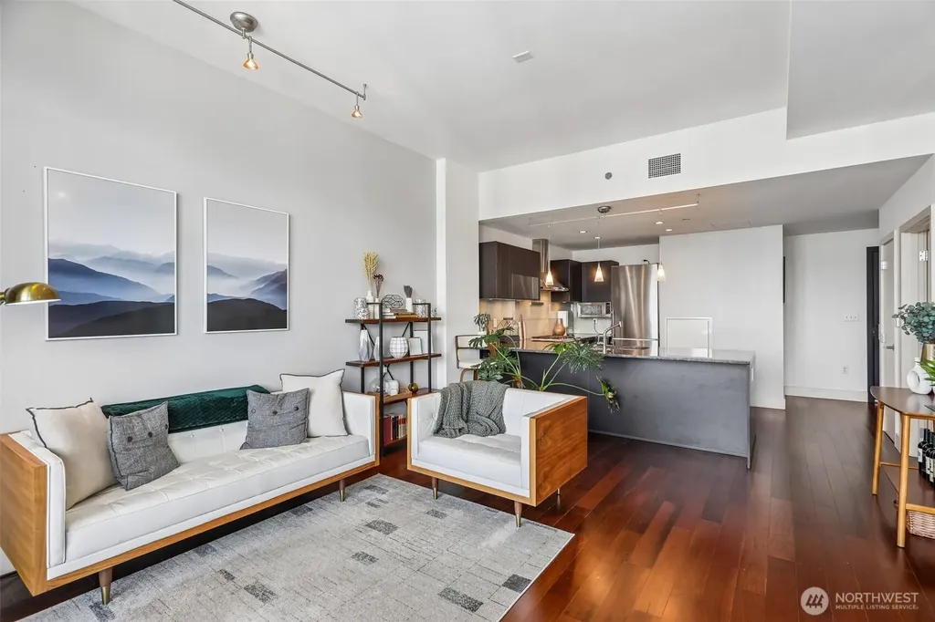 737 Olive Way Seattle WA 98101