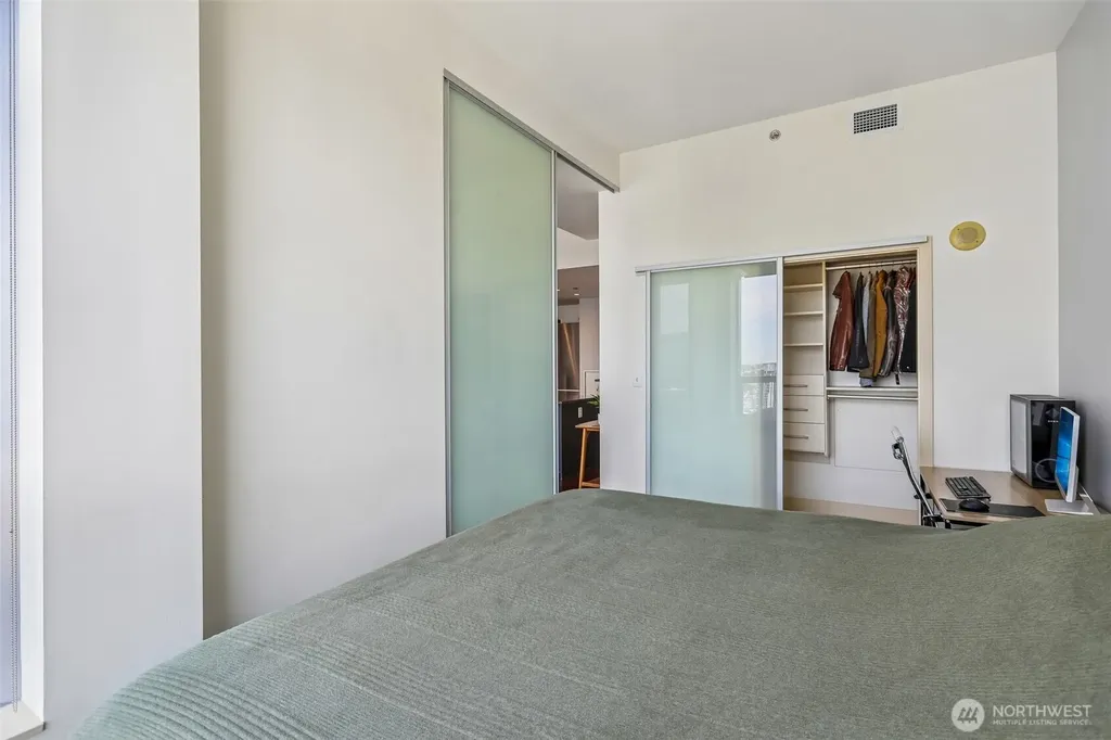 737 Olive Way Seattle WA 98101