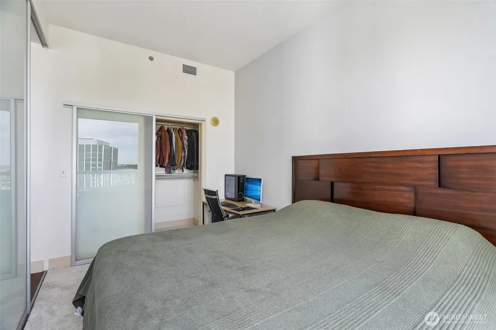 737 Olive Way Seattle WA 98101
