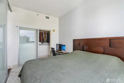 737 Olive Way Seattle WA 98101