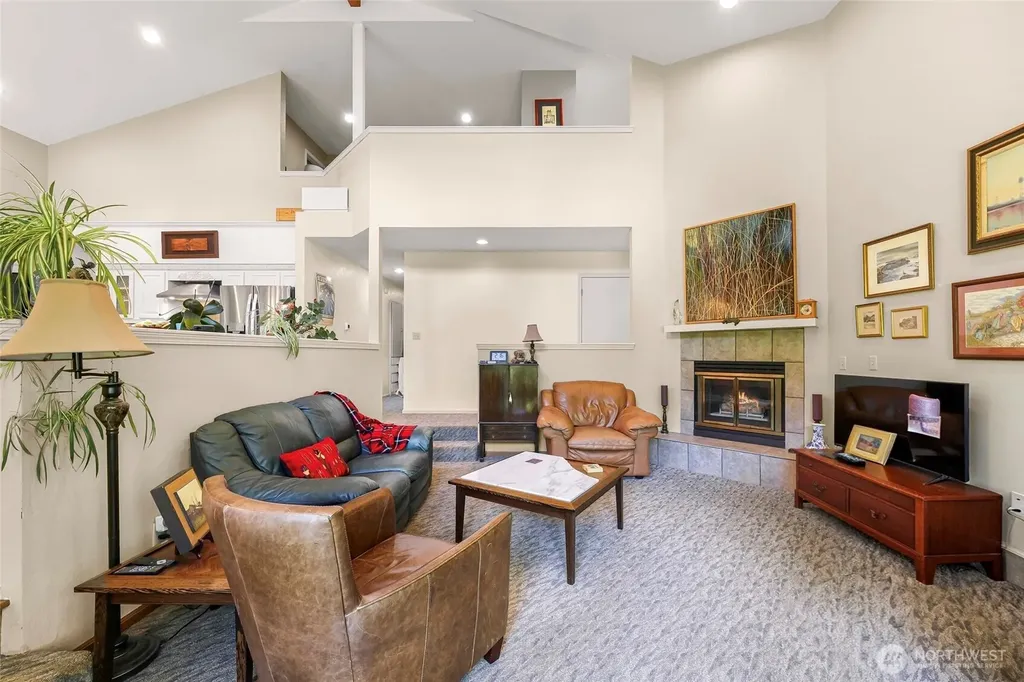 6874 Golf View Drive Lynden WA 98264