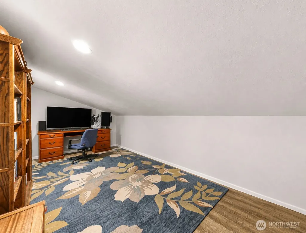 6874 Golf View Drive Lynden WA 98264
