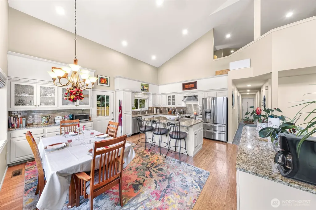 6874 Golf View Drive Lynden WA 98264