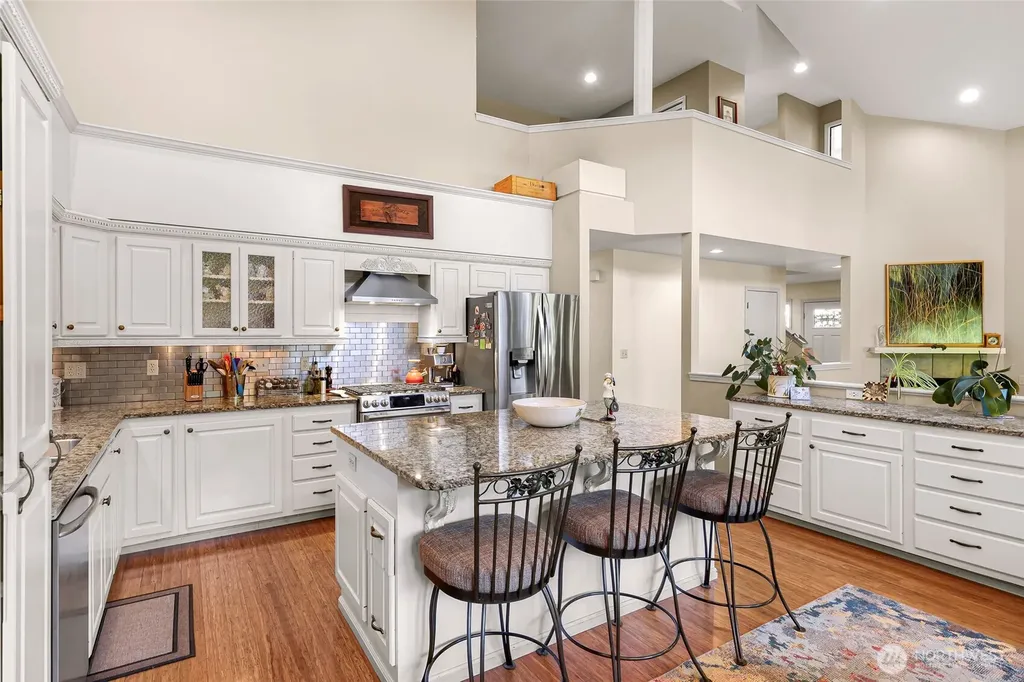6874 Golf View Drive Lynden WA 98264