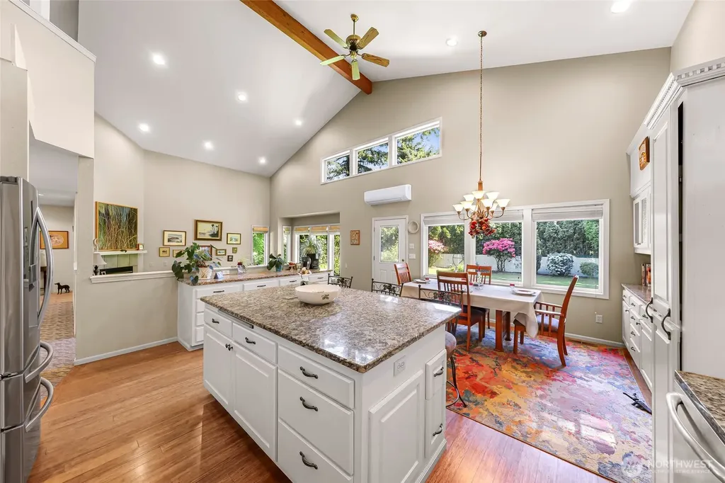 6874 Golf View Drive Lynden WA 98264