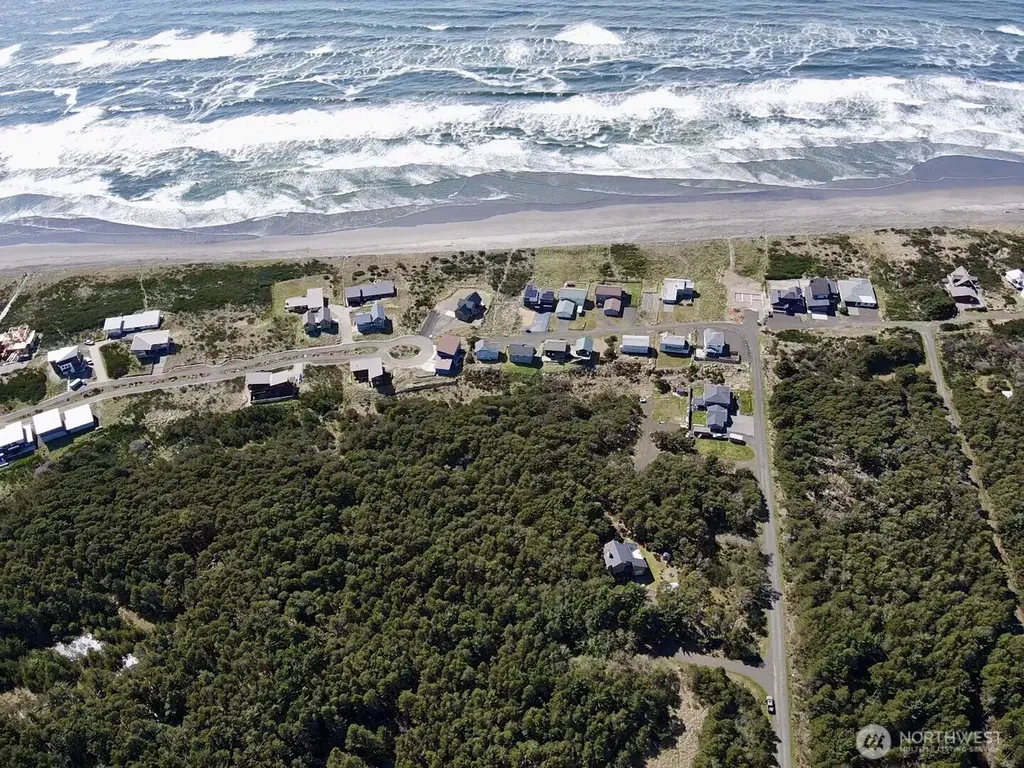 1007 Sand Castle Lane Westport WA 98595