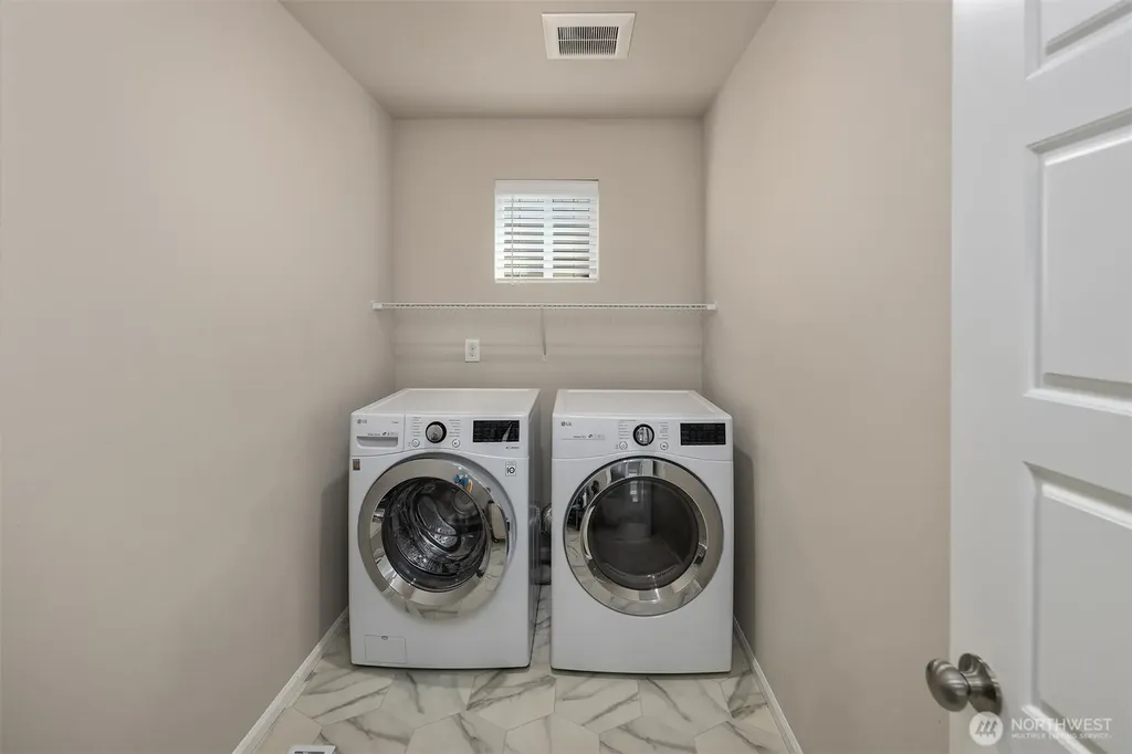 32948 SE Cottonwood Street Black Diamond WA 98010