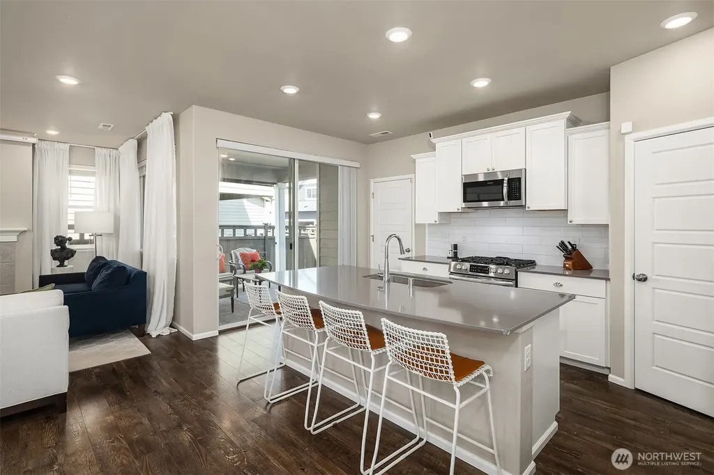 32948 SE Cottonwood Street Black Diamond WA 98010