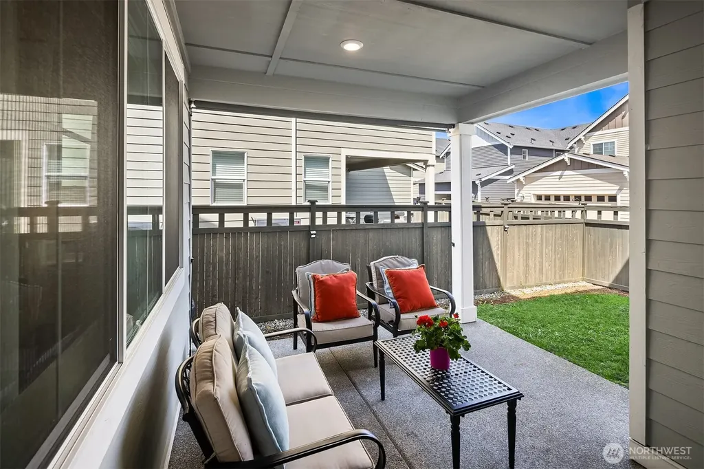 32948 SE Cottonwood Street Black Diamond WA 98010