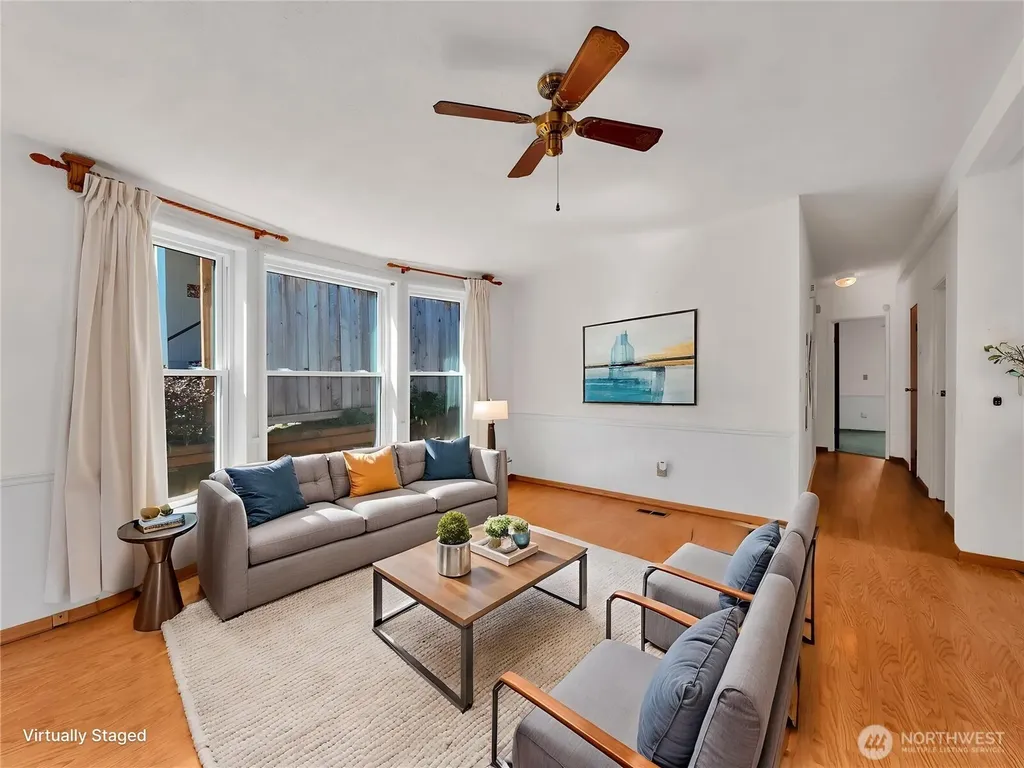 17235 119th Avenue NE Bothell WA 98011