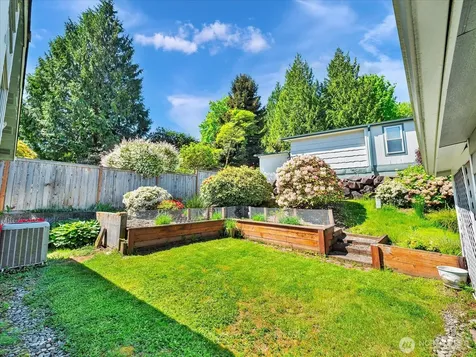 17235 119th Avenue NE Bothell WA 98011