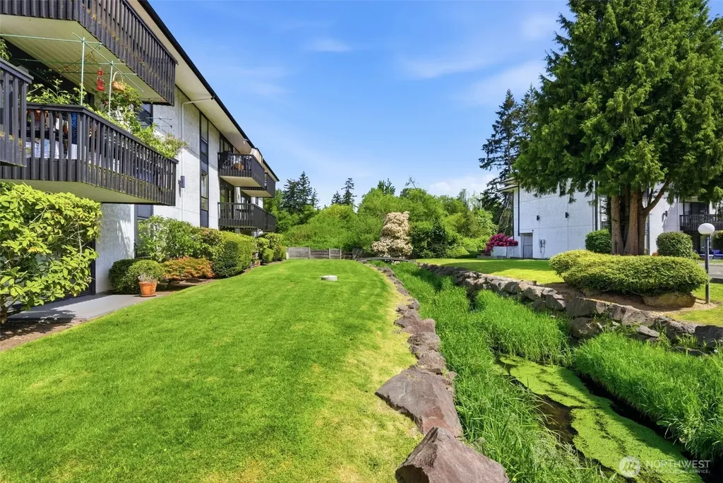 19411 56th Avenue W Lynnwood WA 98036