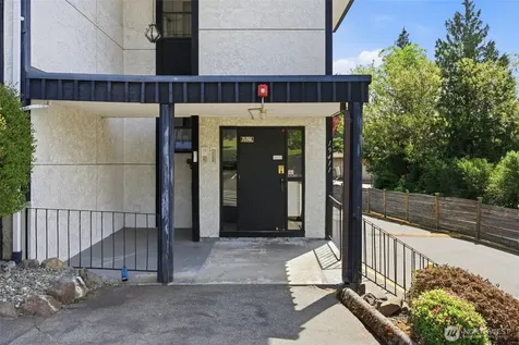 19411 56th Avenue W Lynnwood WA 98036