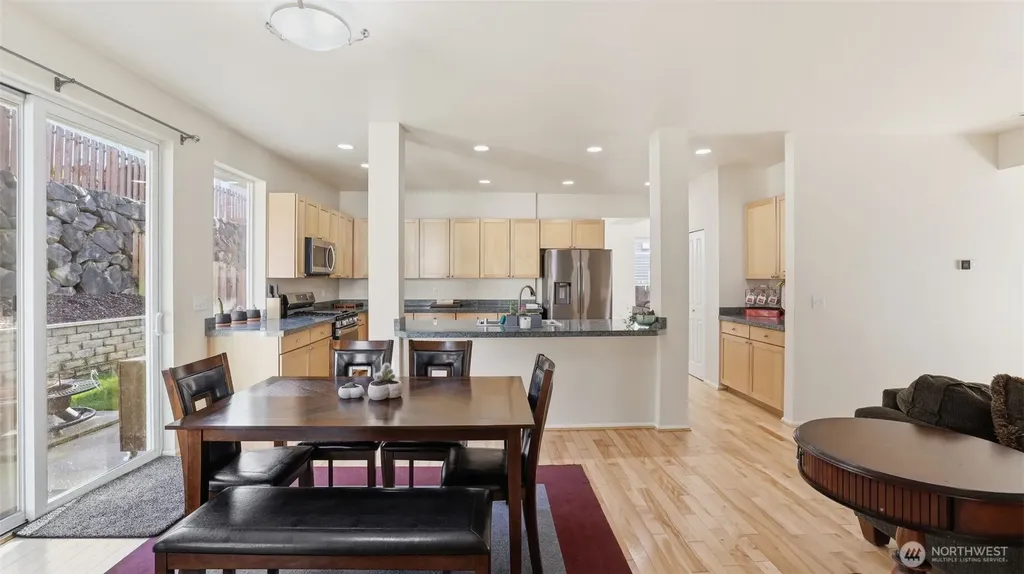 6114 Montevista Drive SE Auburn WA 98092
