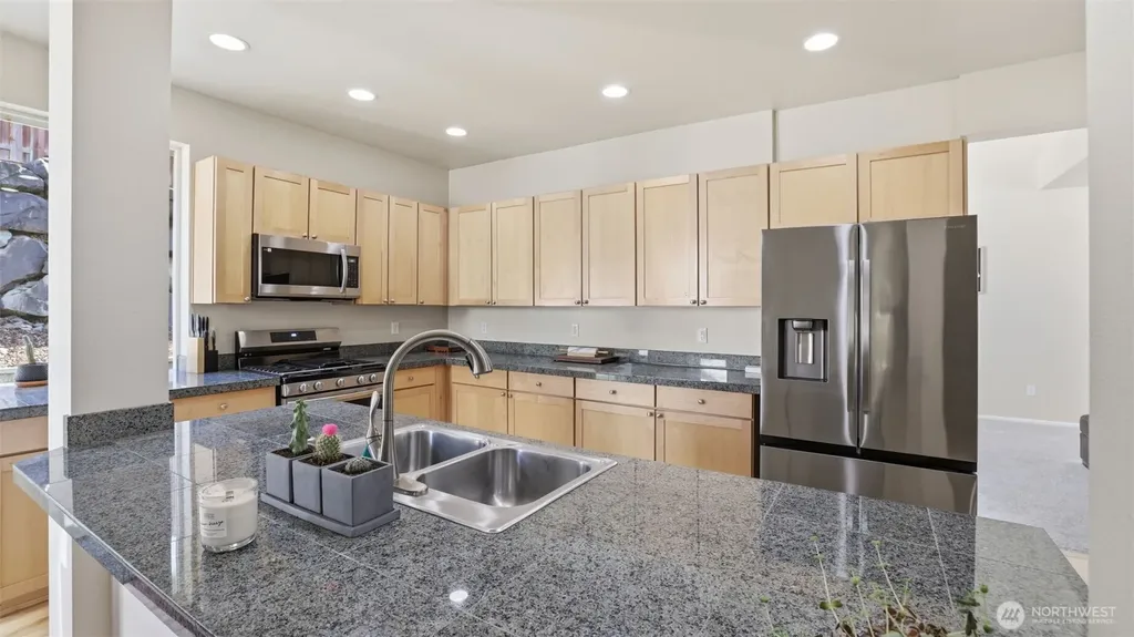 6114 Montevista Drive SE Auburn WA 98092