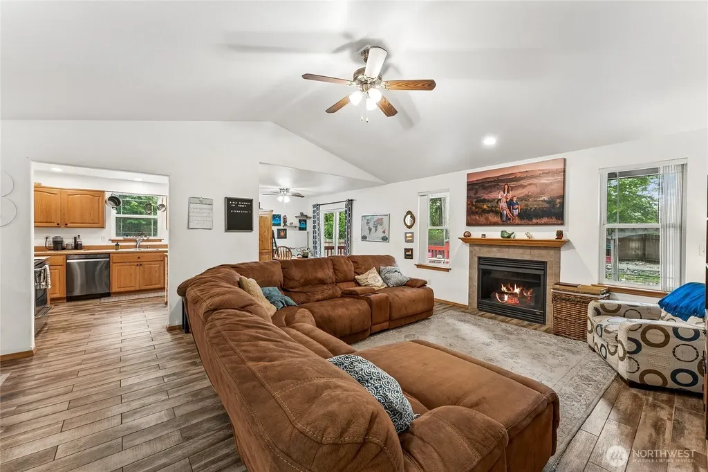 17903 Overlake Court SE Yelm WA 98597
